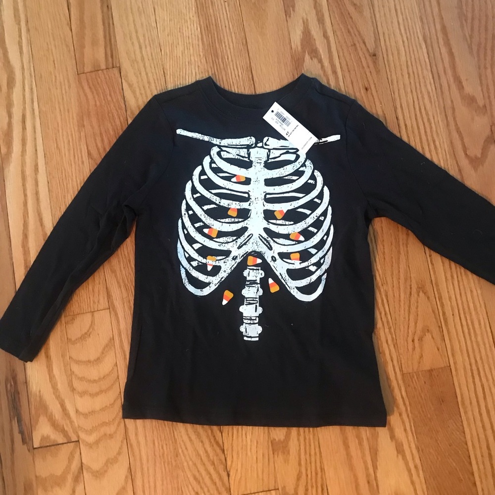 Old Navy Halloween Long sleeved T-shirt. NEW